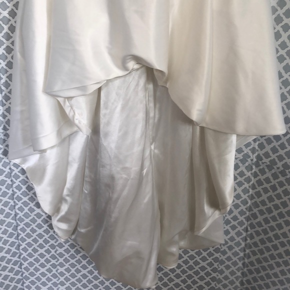 Ivory soft satin high low embroidered wedding - Picture 5 of 8